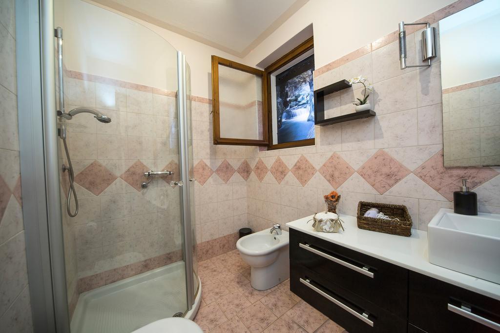 Casa Vacanze La Nautica Baveno Exterior foto